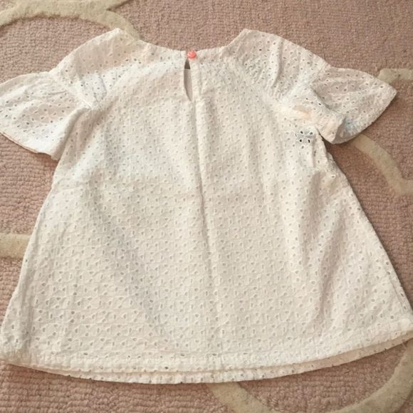 Cat & Jack eyelet flutter sleeve - Picture 2 of 2